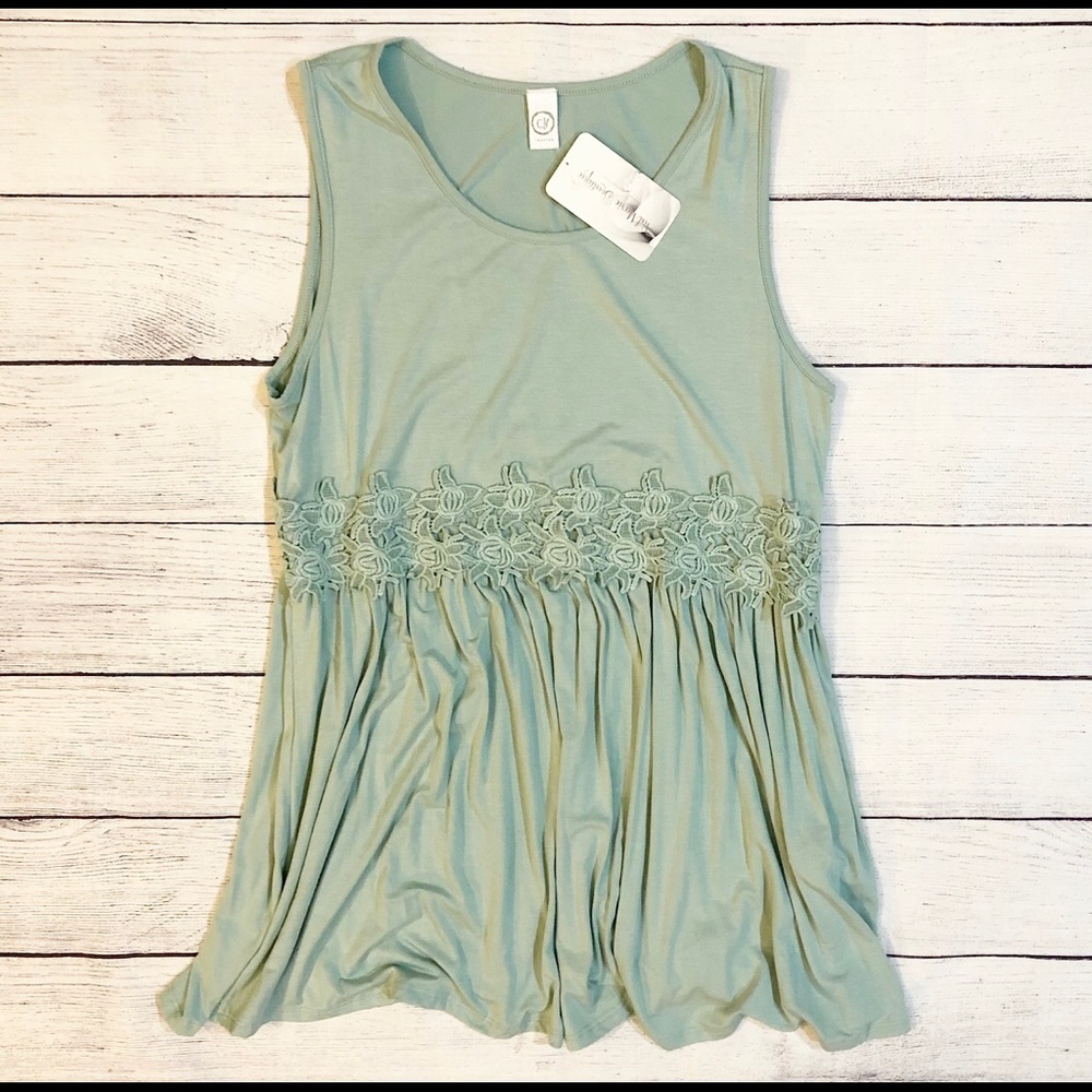 *NWT* Blue Lace Trim Fashion Tank Top-Large